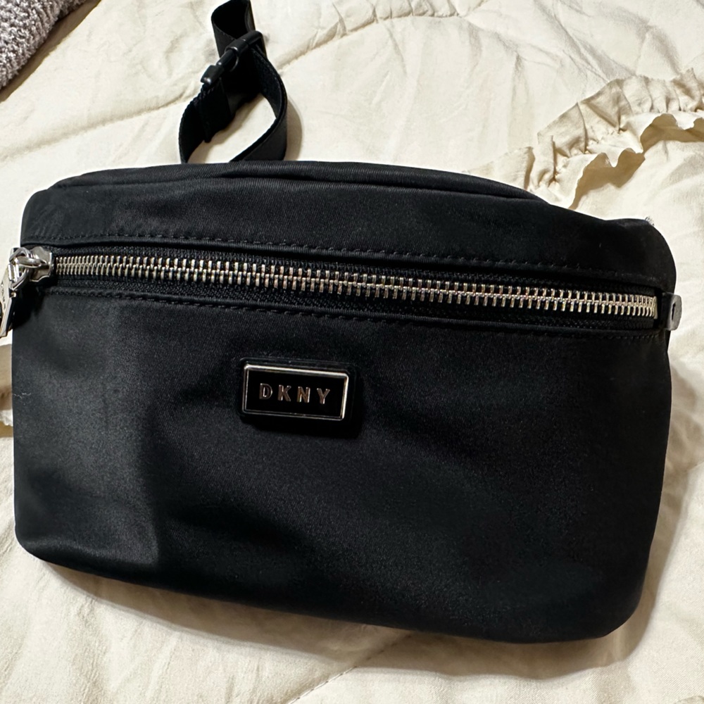 DKNY Sport belt bag